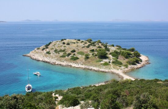 Dalmatia Coast Hiking Tour in Croatia