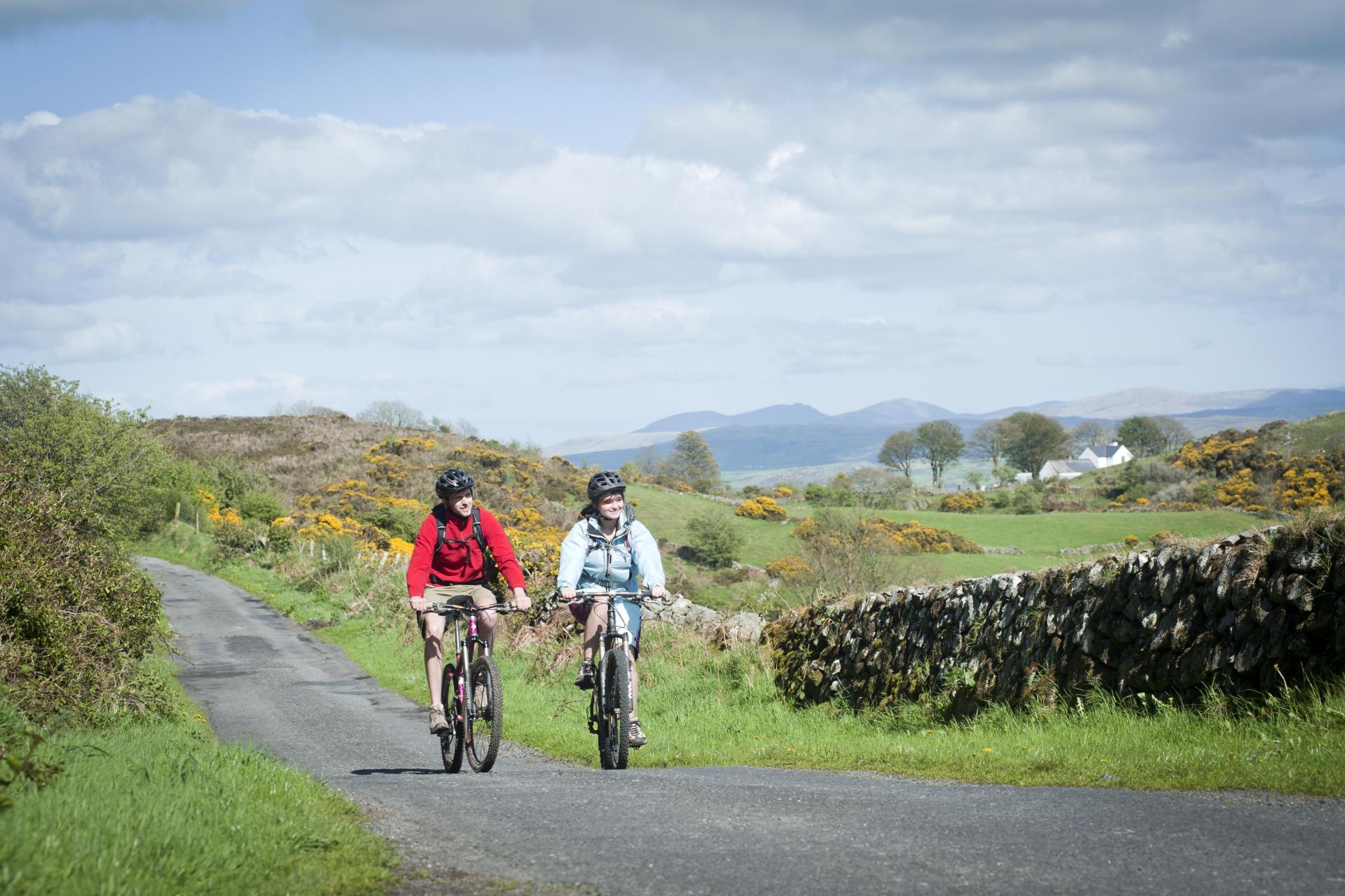 bike tours of ireland