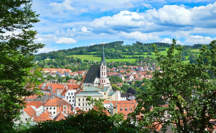 Cesky Krumlov Vienna to Prague Hiking Tour self-guided