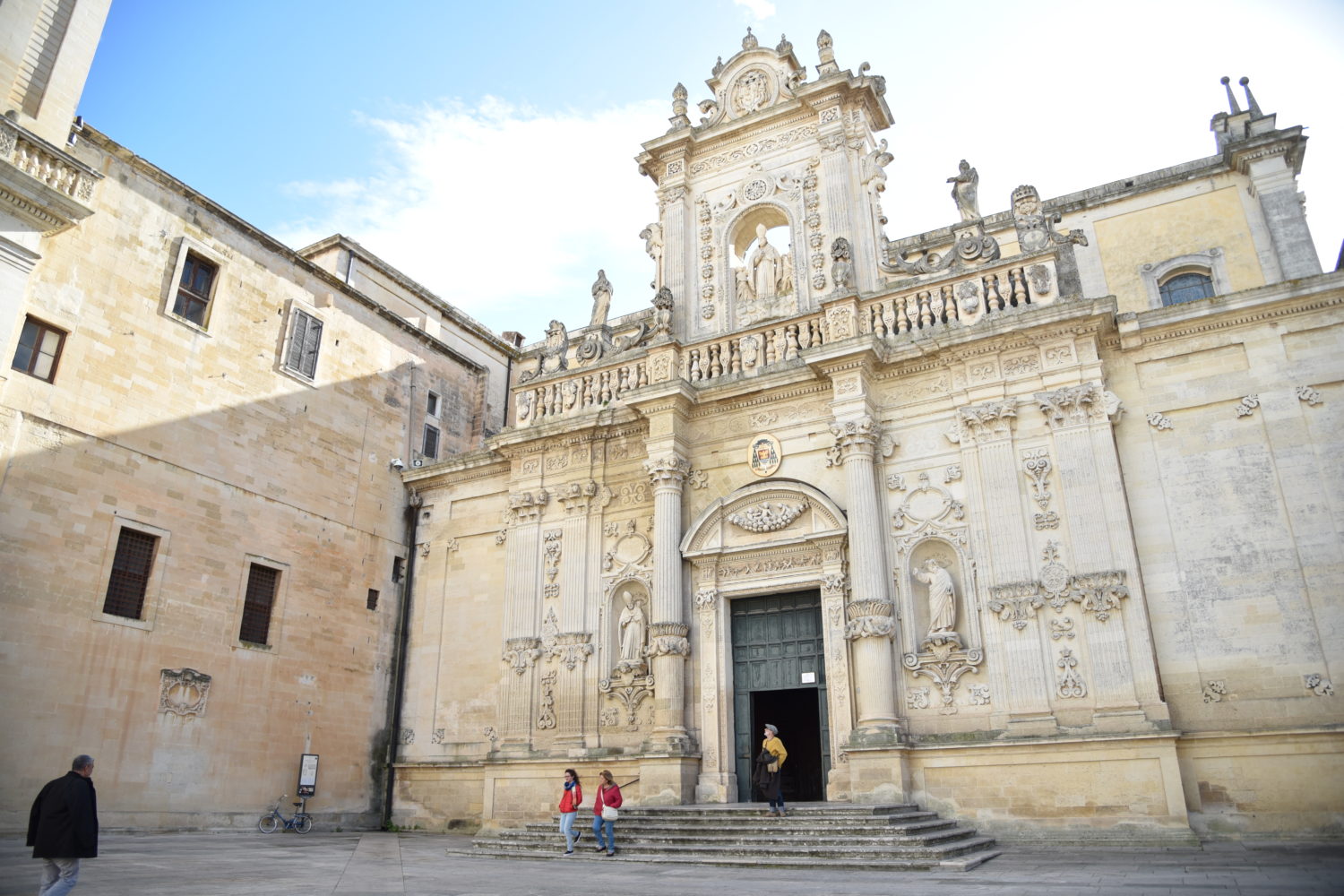 Astounding architecture and historical sites on this Puglia bike tour