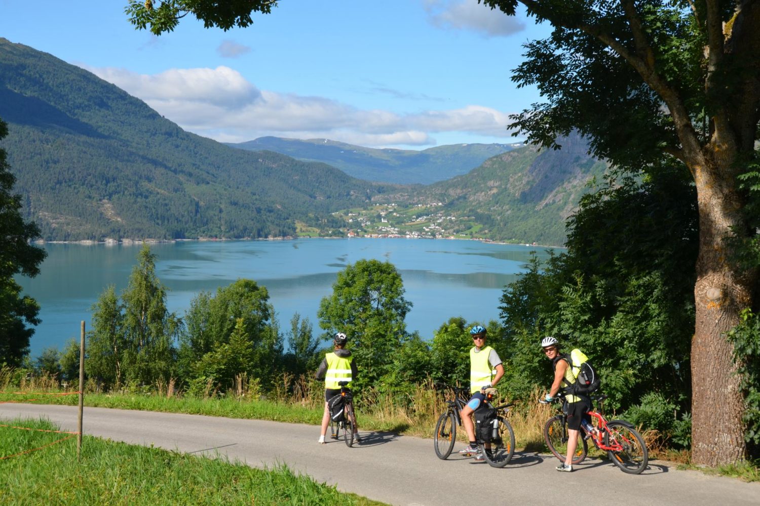 Self guided cycling tour in Norway - Fjord Country Bike Tour