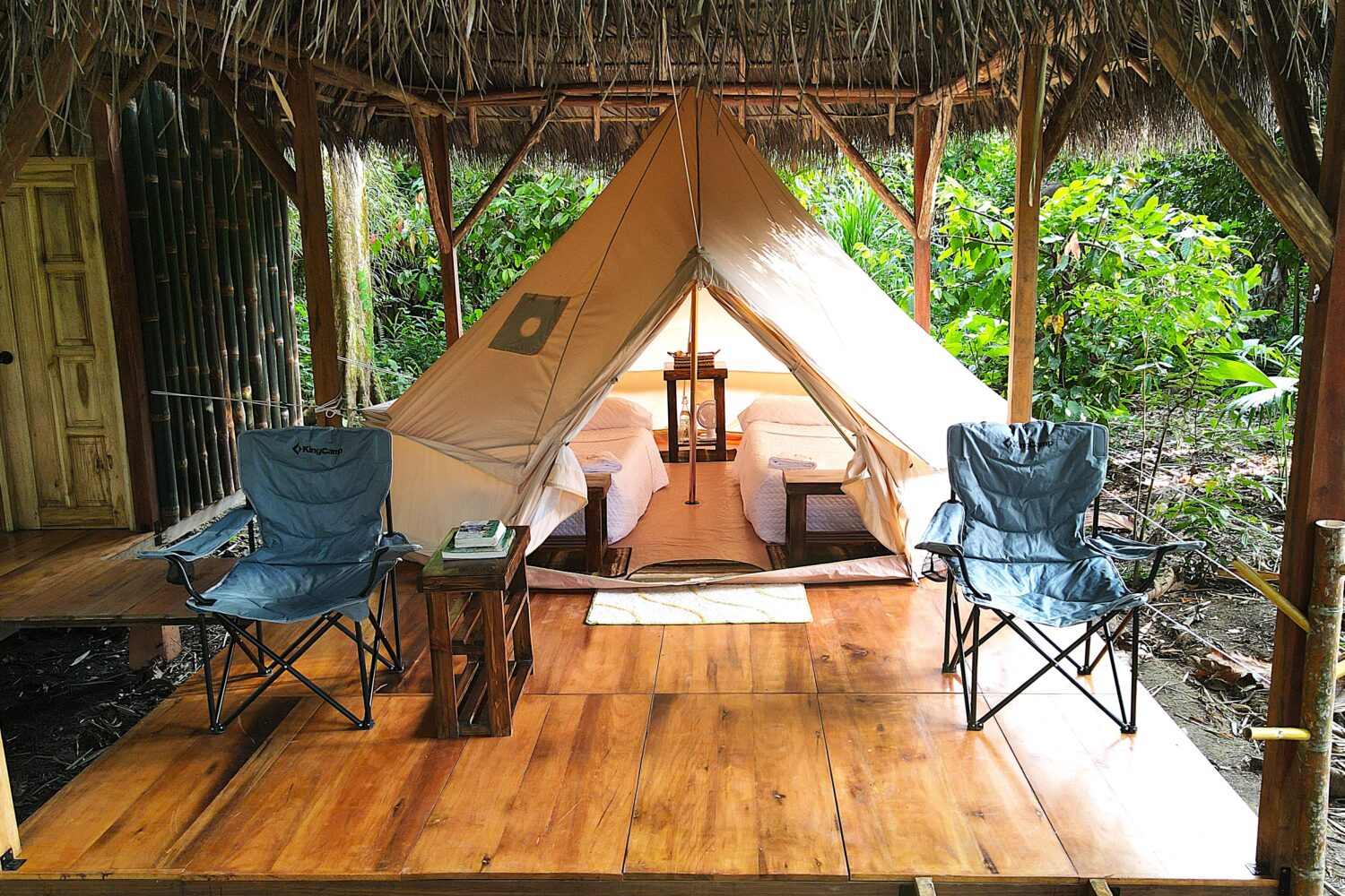 Amazon Jungle private glamping