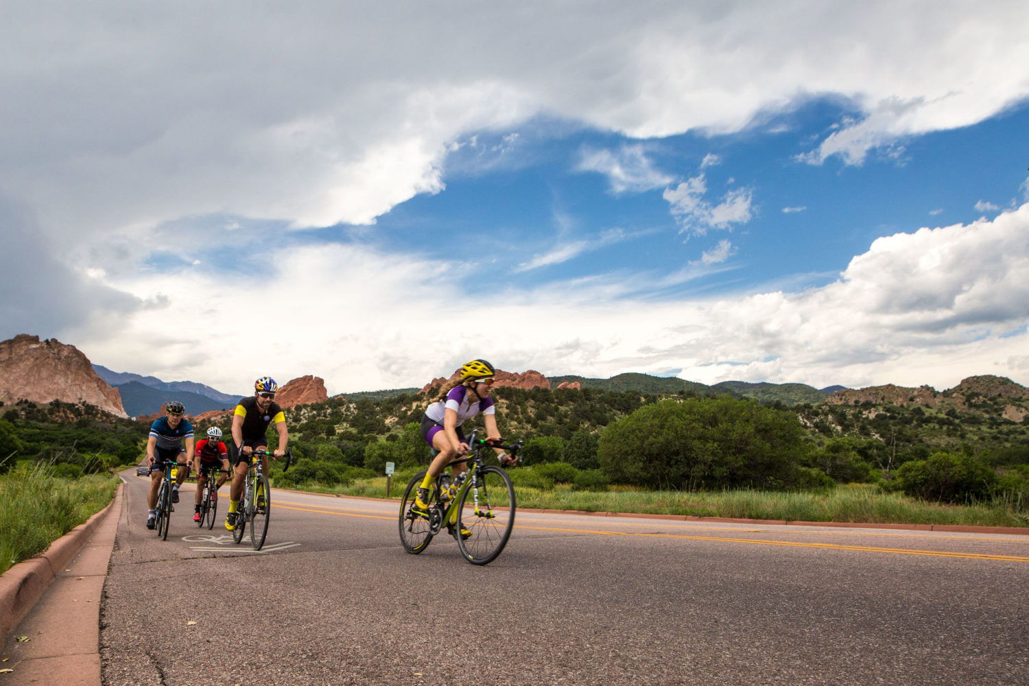 Guided cycling tour of Colorado's mountain passes: Vail to Aspen Snowmass