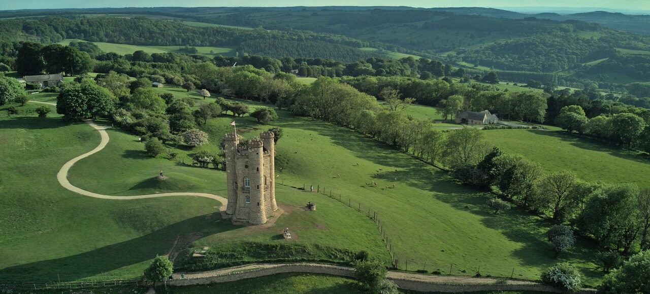 Cotswolds Self-Guided Hiking Tour