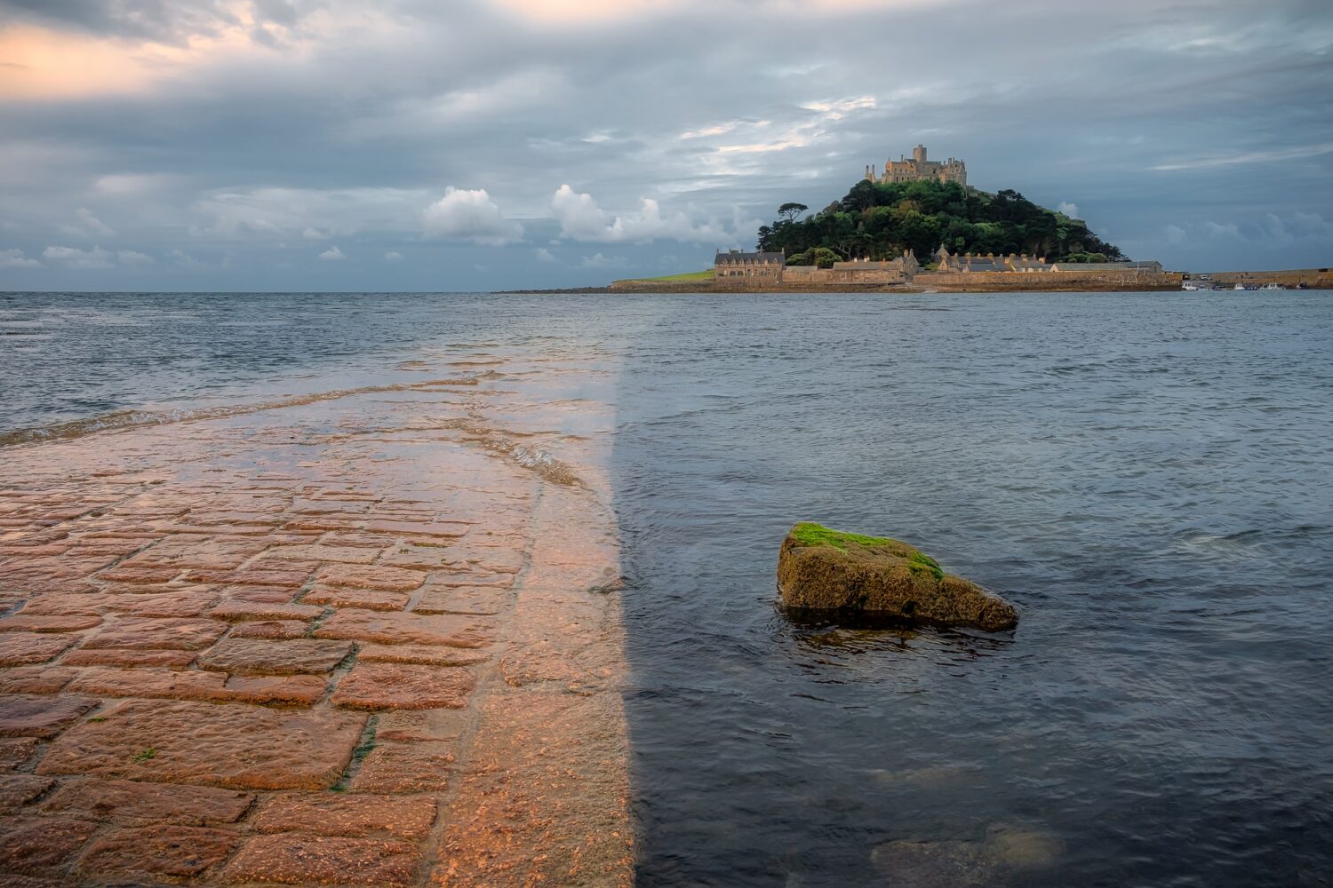 Cliffs of Cornwall Self-Guided Hiking Tour